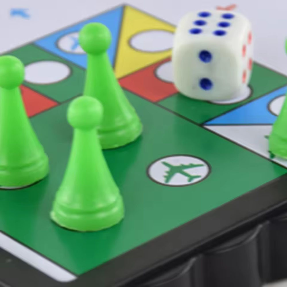 Juego de ajedrez volador magné - Magnetic Travel Chess reseña y precio